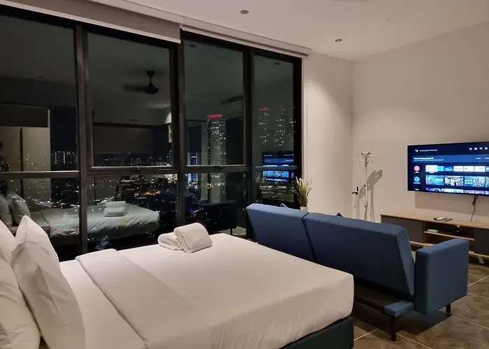 Scarletz Suites Klcc By De Harlequins Suite